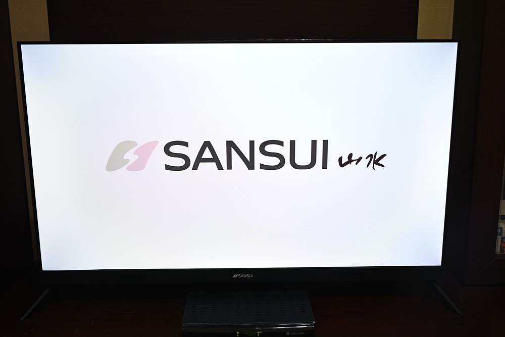 開箱。SANSUI山水／40吋電視／Full HD高畫質／租屋族、小資族首選 / 全機3年保固
