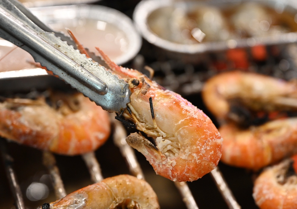 高雄唯一活泰國蝦吃到飽！野饌燒肉 楠梓店 活泰國蝦＆和牛吃到飽 新鮮現撈泰國蝦、哈根達斯冰淇淋吃到飽、火烤兩吃！