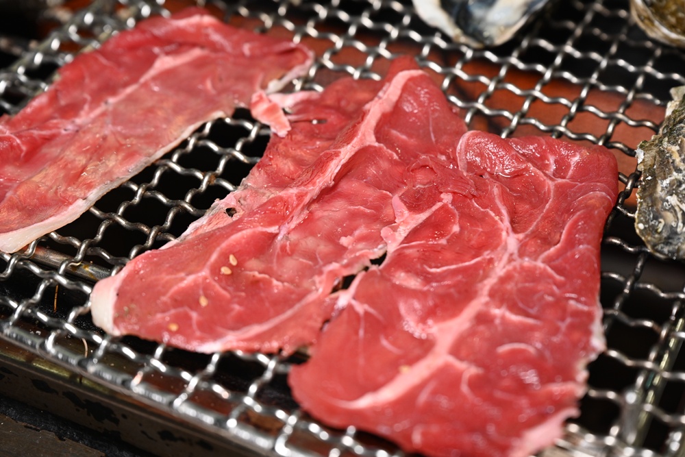 高雄唯一活泰國蝦吃到飽！野饌燒肉 楠梓店 活泰國蝦＆和牛吃到飽 新鮮現撈泰國蝦、哈根達斯冰淇淋吃到飽、火烤兩吃！