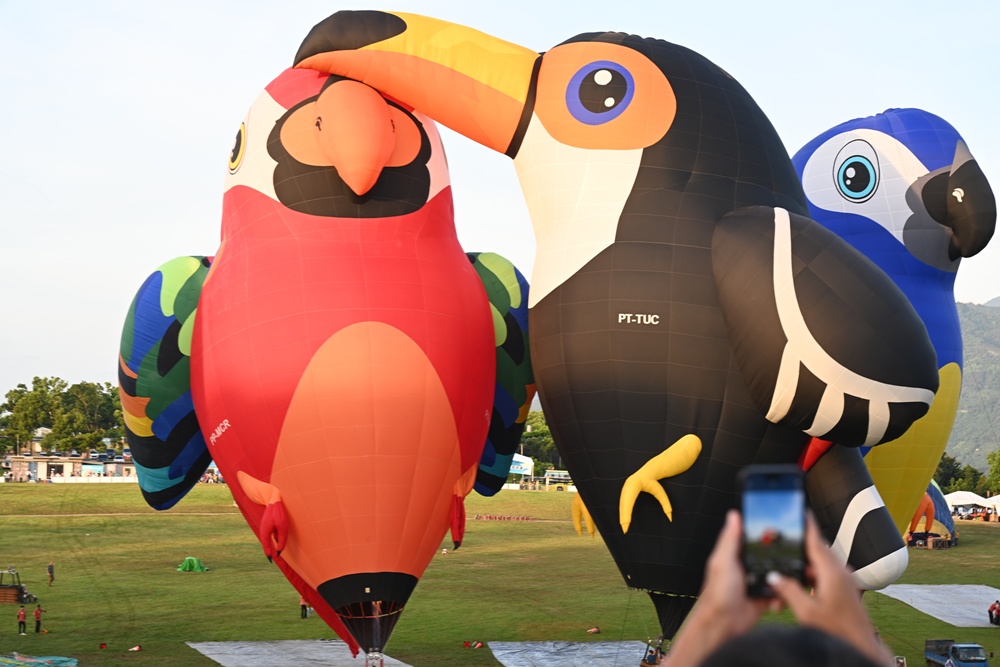 2025台東熱氣球！哆啦A夢熱氣球在台東 到8/21！還有哆啦A夢扭蛋集章活動！