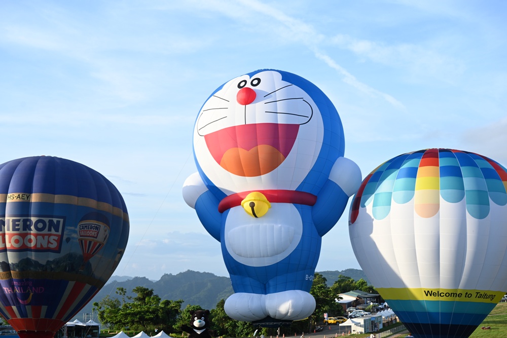 2025台東二日遊！台東鐵花商圈必踩店家 台東熱氣球+美食+伴手禮+音樂市集 一次滿足！