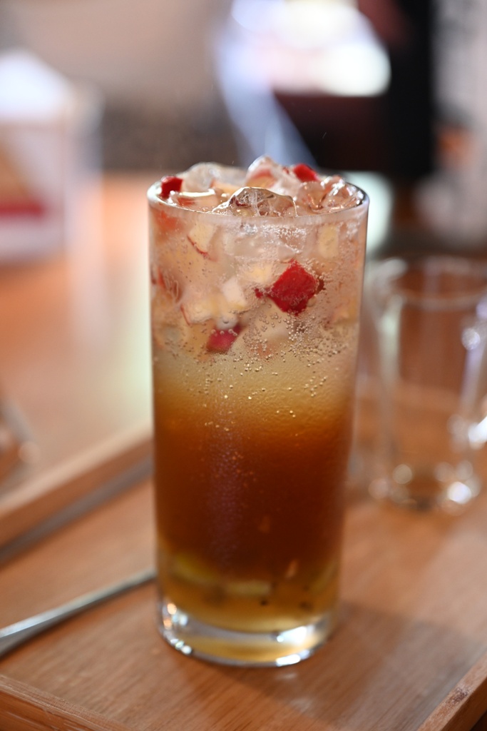 2025台東二日遊！台東鐵花商圈必踩店家 台東熱氣球+美食+伴手禮+音樂市集 一次滿足！