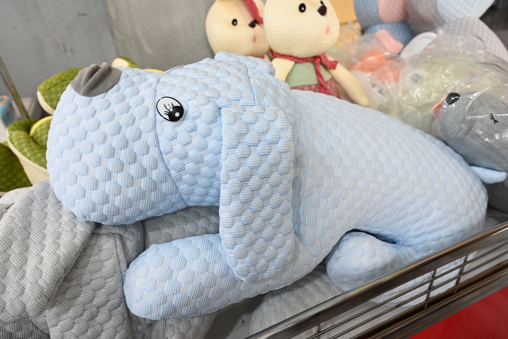 屏東東港特賣會。多寶商行寢具特賣會 寢具工廠直營、天絲寢具、40支、60支天絲床包、床罩組、涼感冰絲被、記憶枕、破盤出清2折起！