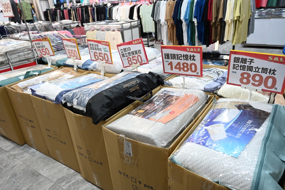 屏東東港特賣會。多寶商行寢具特賣會 寢具工廠直營、天絲寢具、40支、60支天絲床包、床罩組、涼感冰絲被、記憶枕、破盤出清2折起！