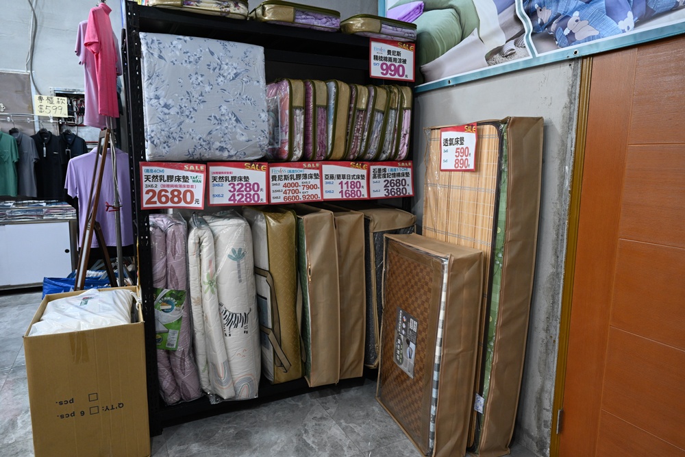 屏東東港特賣會。多寶商行寢具特賣會 寢具工廠直營、天絲寢具、40支、60支天絲床包、床罩組、涼感冰絲被、記憶枕、破盤出清2折起！