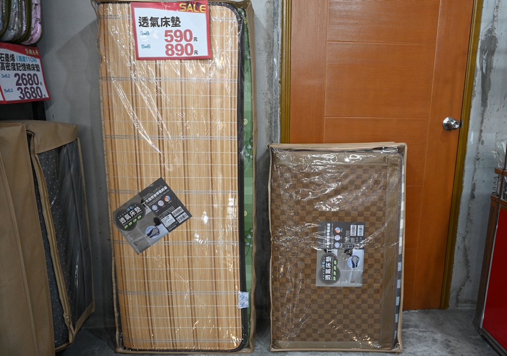 屏東東港特賣會。多寶商行寢具特賣會 寢具工廠直營、天絲寢具、40支、60支天絲床包、床罩組、涼感冰絲被、記憶枕、破盤出清2折起！