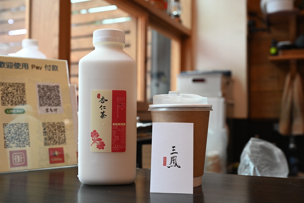 想拍老城文青風？鳳山三民路佛具街、家具街必去職人工藝景點！