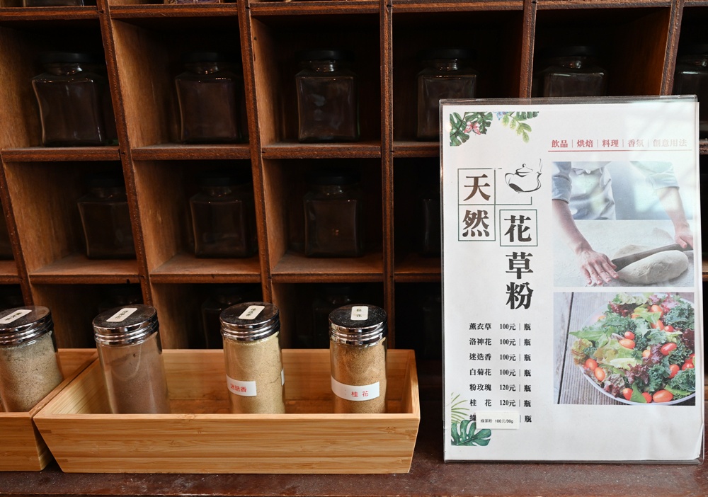 想拍老城文青風？鳳山三民路佛具街、家具街必去職人工藝景點！