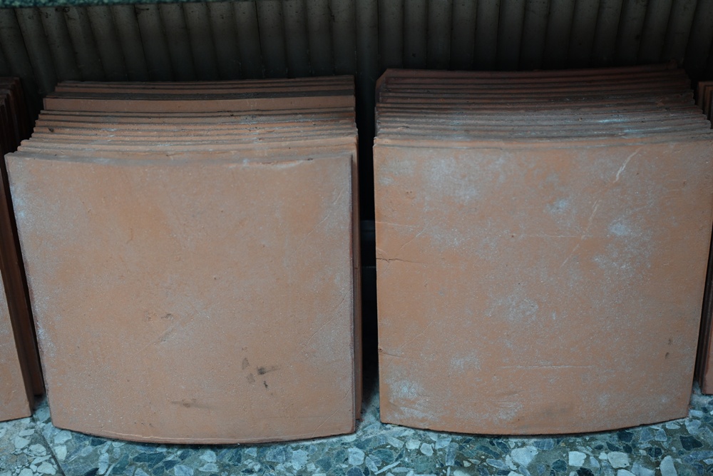 想拍老城文青風？鳳山三民路佛具街、家具街必去職人工藝景點！