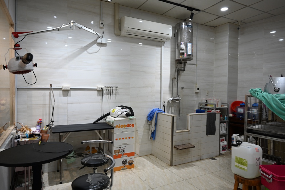 想拍老城文青風？鳳山三民路佛具街、家具街必去職人工藝景點！