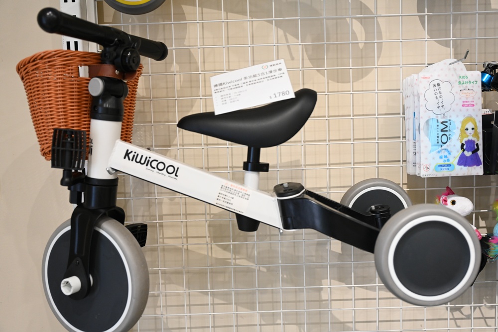 運動森林 Baby Bike 快樂學步的第一步！滑板車、滑步車、兒童腳踏車推薦！