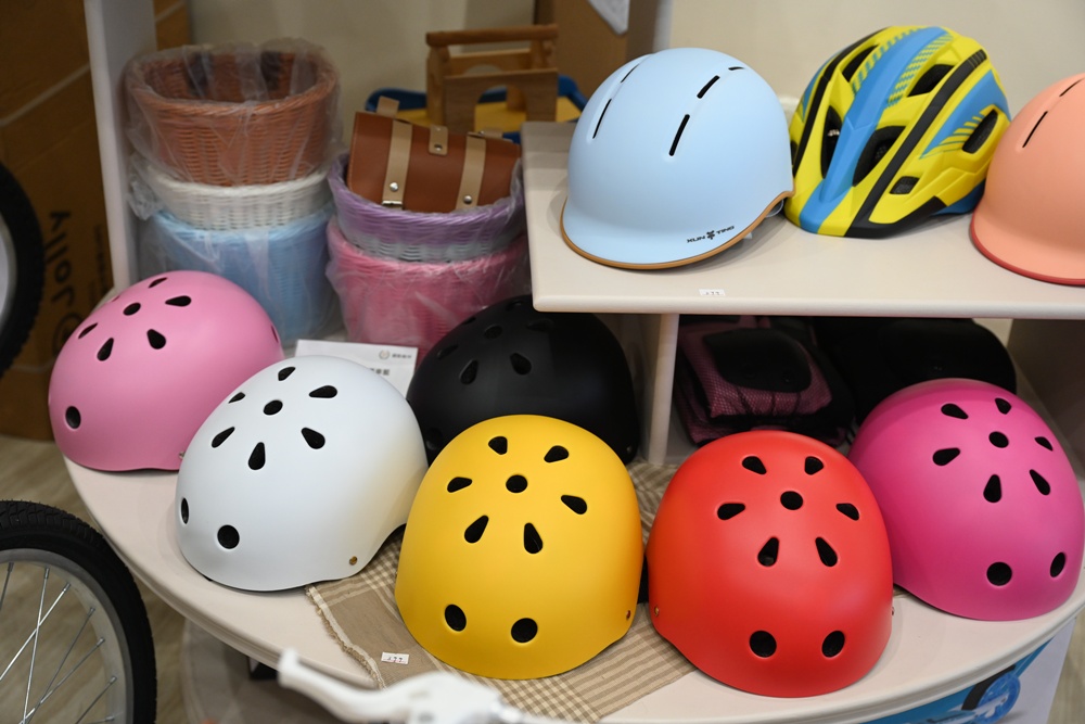 運動森林 Baby Bike 快樂學步的第一步！滑板車、滑步車、兒童腳踏車推薦！