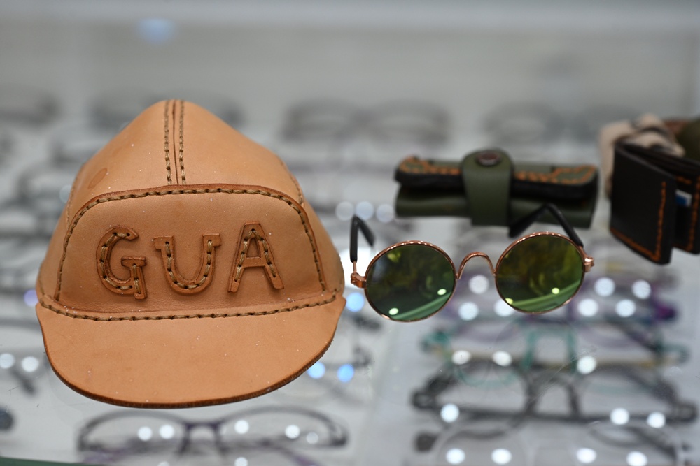 我愛睛囍眼鏡｜河堤商圈在地好鄰居 太陽眼鏡、運動眼鏡、Airfly 側夾眼鏡！