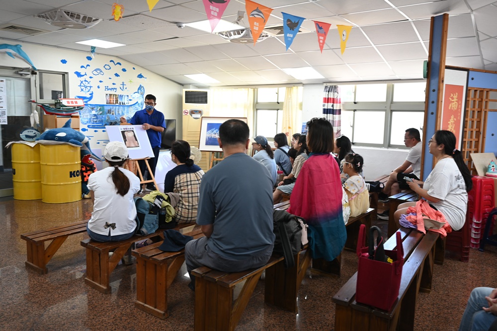 台東成功港｜跟著晉領號賞鯨豚 海洋環境教室！