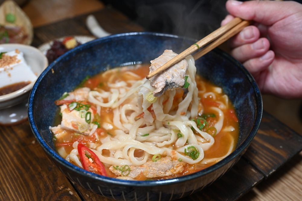 台東成功海銀行｜一甲子的老字號銀行改造特色風味職人餐廳 在地風味佳餚！