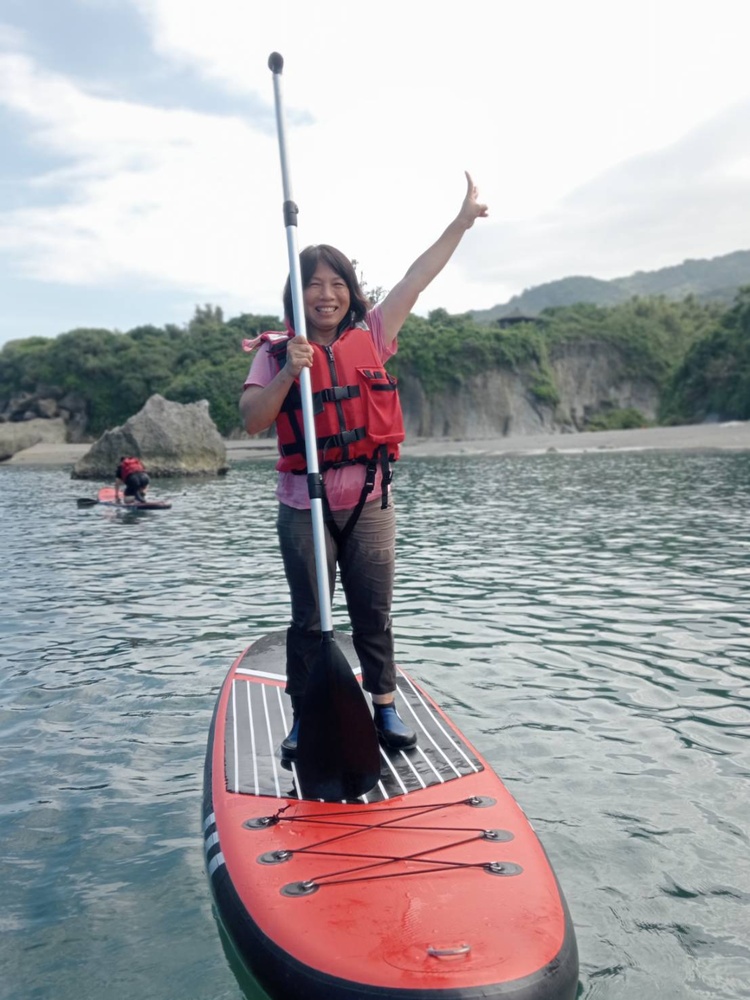 台東達魯岸獨木舟.立槳sup|立槳 SUP 初體驗、石雨傘奇岩與天然火山泥之旅! 台東達魯岸獨木舟.立槳sup|立槳 SUP 初體驗、石雨傘奇岩與天然火山泥之旅!