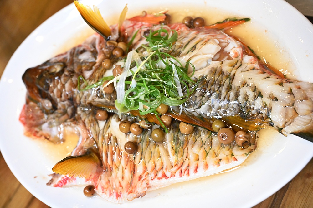 沙魚仔海鮮餐廳|成功鎮必吃海鮮美食推薦,旗魚干滷肉、旗鮪生魚片、飛虎魚柳、經典鯊魚煙全攻略! 沙魚仔海鮮餐廳|成功鎮必吃海鮮美食推薦,旗魚干滷肉、旗鮪生魚片、飛虎魚柳、經典鯊魚煙全攻略!