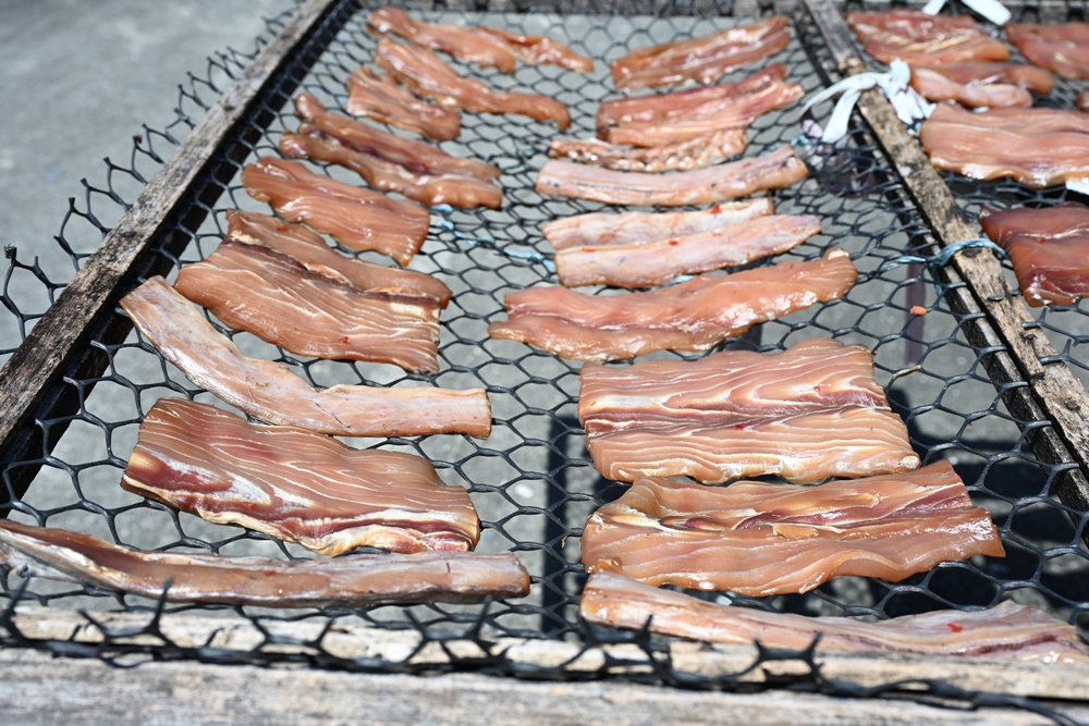 台東成功鎮 3天2夜小旅行｜日出、月光海、立槳SUP、賞鯨、在地海鮮美食與文化！