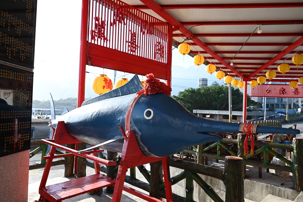 台東成功鎮 3天2夜小旅行｜日出、月光海、立槳SUP、賞鯨、在地海鮮美食與文化！