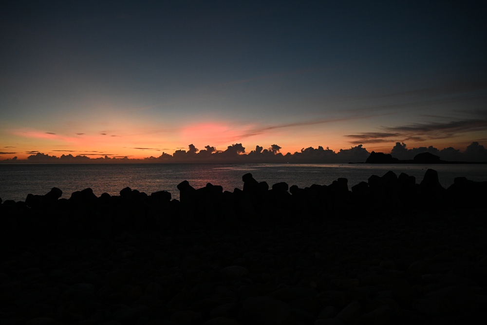 台東成功鎮 3天2夜小旅行｜日出、月光海、立槳SUP、賞鯨、在地海鮮美食與文化！