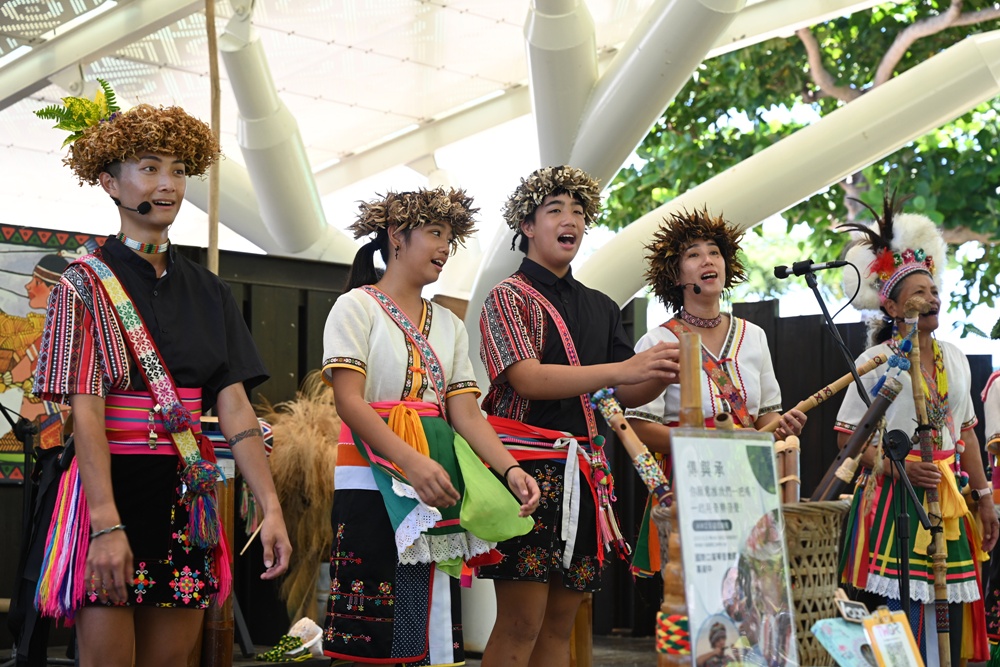 台東成功鎮 3天2夜小旅行｜日出、月光海、立槳SUP、賞鯨、在地海鮮美食與文化！