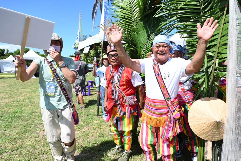 台東成功鎮 3天2夜小旅行｜日出、月光海、立槳SUP、賞鯨、在地海鮮美食與文化！