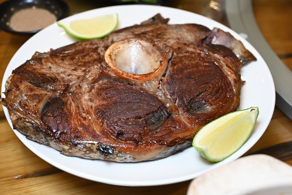 沙魚仔海鮮餐廳|成功鎮必吃海鮮美食推薦,旗魚干滷肉、旗鮪生魚片、飛虎魚柳、經典鯊魚煙全攻略! 沙魚仔海鮮餐廳|成功鎮必吃海鮮美食推薦,旗魚干滷肉、旗鮪生魚片、飛虎魚柳、經典鯊魚煙全攻略!