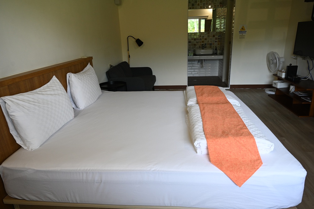 屏東高樹二日遊｜電輔車漫遊大武山下，入住幸福莊園、石獅公文化、品味可可與鳳梨的甜美時光！