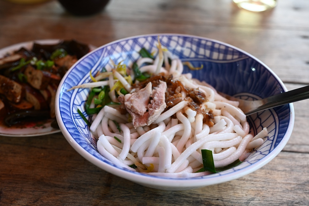 屏東高樹二日遊｜電輔車漫遊大武山下，入住幸福莊園、石獅公文化、品味可可與鳳梨的甜美時光！