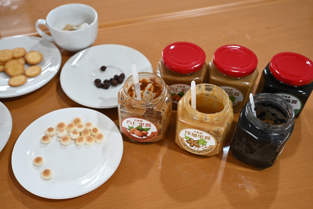 屏東高樹二日遊｜電輔車漫遊大武山下，入住幸福莊園、石獅公文化、品味可可與鳳梨的甜美時光！