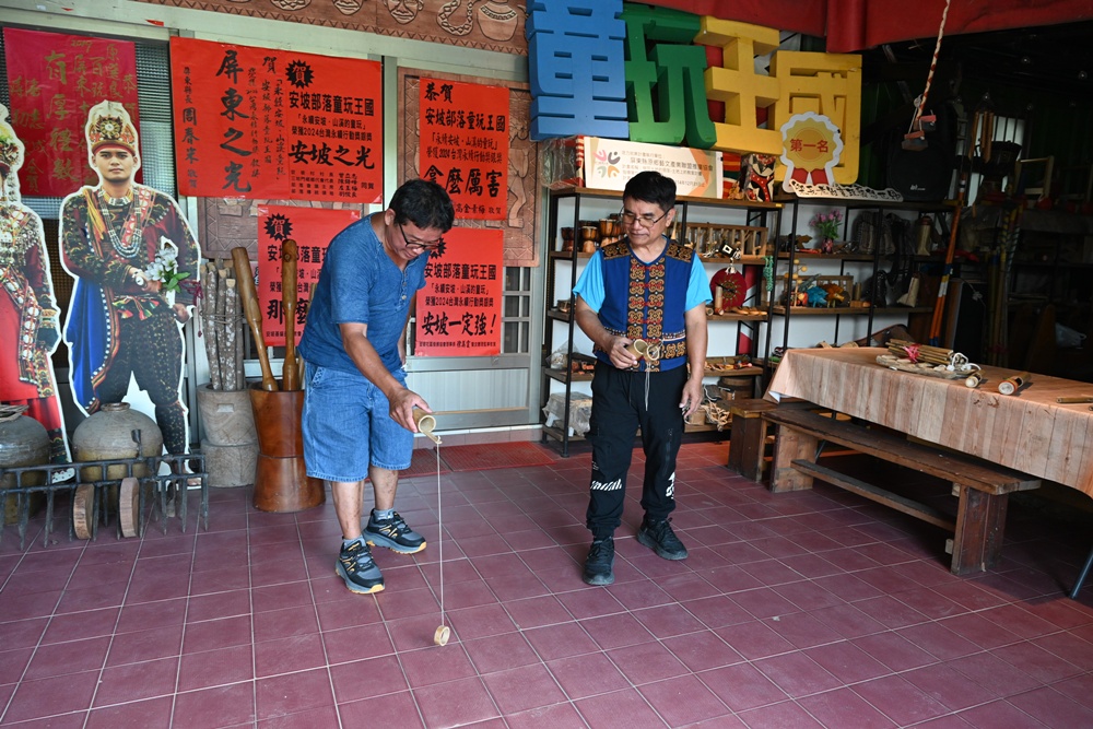 屏東高樹二日遊｜電輔車漫遊大武山下，入住幸福莊園、石獅公文化、品味可可與鳳梨的甜美時光！