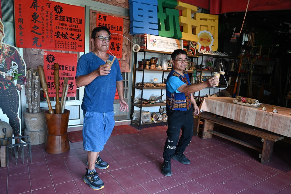 屏東高樹二日遊｜電輔車漫遊大武山下，入住幸福莊園、石獅公文化、品味可可與鳳梨的甜美時光！