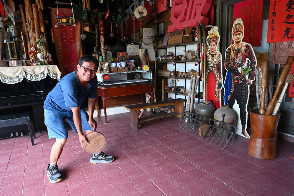 屏東高樹二日遊｜電輔車漫遊大武山下，入住幸福莊園、石獅公文化、品味可可與鳳梨的甜美時光！