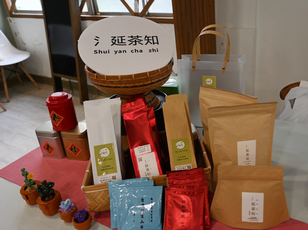 屏東高樹二日遊｜電輔車漫遊大武山下，入住幸福莊園、石獅公文化、品味可可與鳳梨的甜美時光！