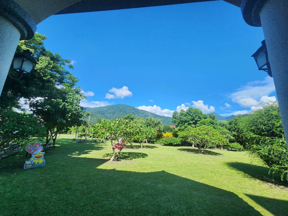 屏東高樹二日遊｜電輔車漫遊大武山下，入住幸福莊園、石獅公文化、品味可可與鳳梨的甜美時光！