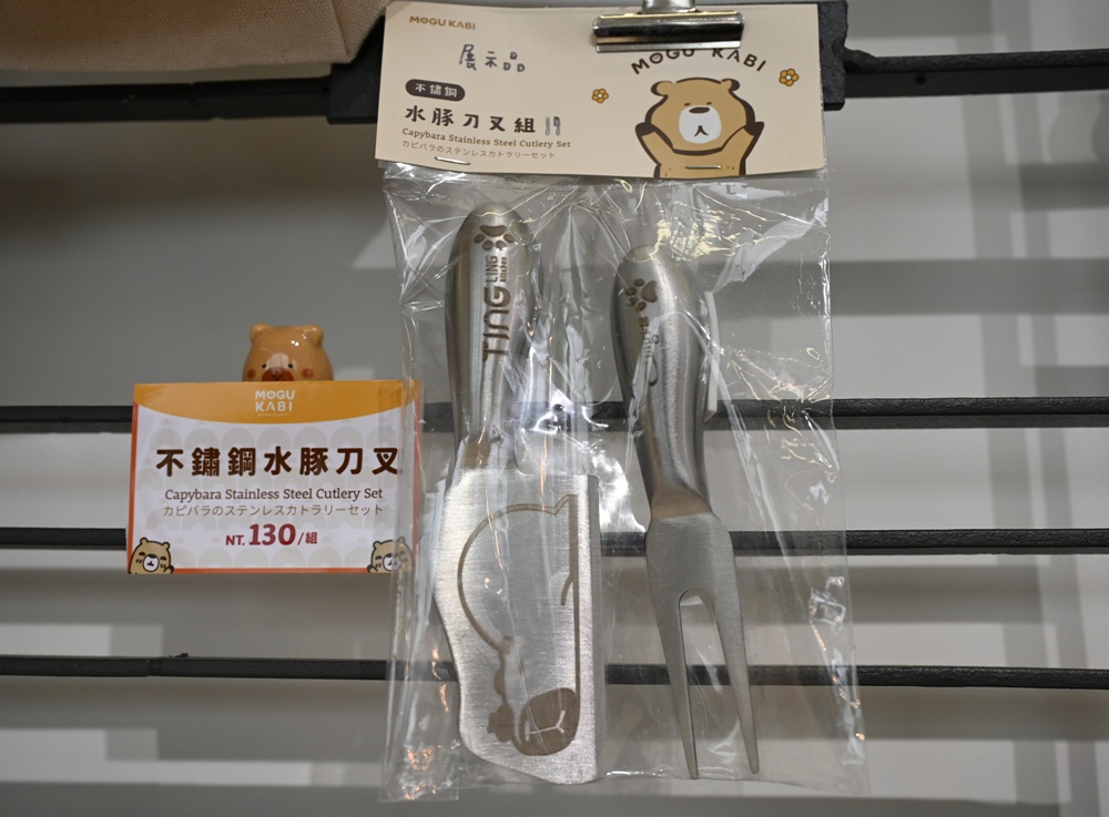 甜點控必訪！MOGU KABI 夏威夷豆塔、水果塔 × 超萌水豚陪你下午茶！台南免門票推薦！