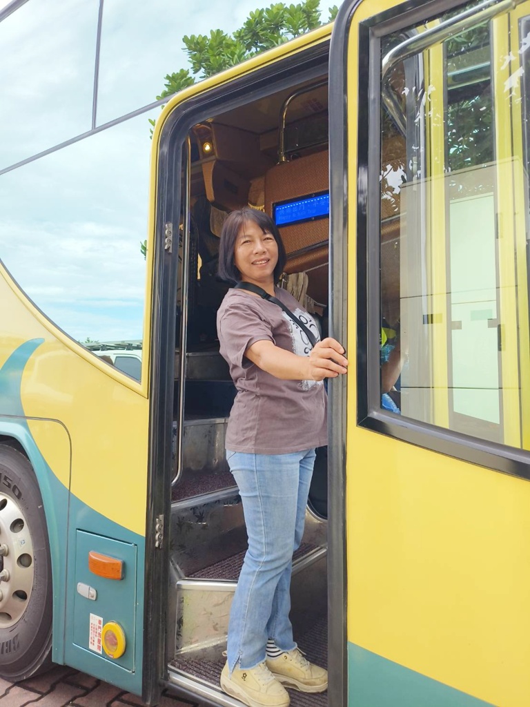 台灣觀巴｜恆春半島全島旅遊線一日遊、海生館、小白鯨、港口茶一次玩透透！