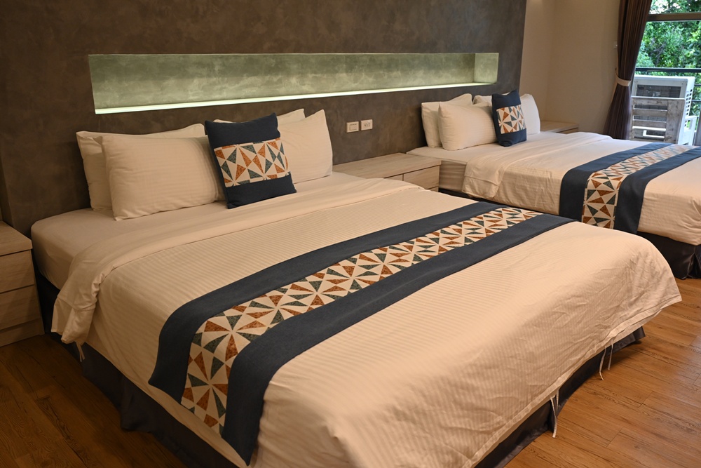 台灣觀巴｜恆春半島全島旅遊線一日遊、海生館、小白鯨、港口茶一次玩透透！