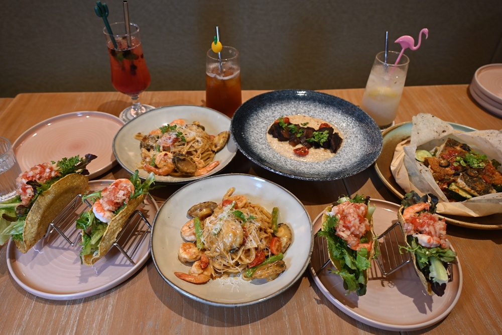 台灣觀巴｜恆春半島全島旅遊線一日遊、海生館、小白鯨、港口茶一次玩透透！