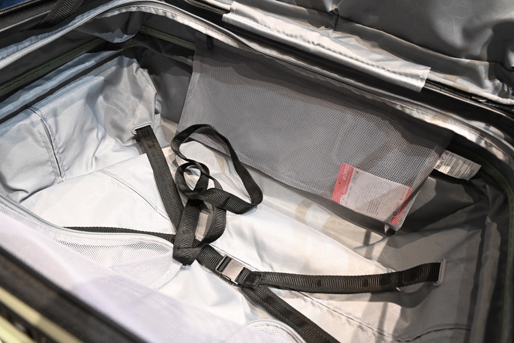 嘉義行李箱特賣會。嘉義in89豪華影城 加賀屋行李箱 全館990元起!前開式行李箱、鋁框箱、防潑水布箱、KANGOL、萬國行李箱、登機箱推薦! 嘉義行李箱特賣會。嘉義in89豪華影城 加賀屋行李箱 全館990元起!前開式行李箱、鋁框箱、防潑水布箱、KANGOL、萬國行李箱、登機箱推薦!