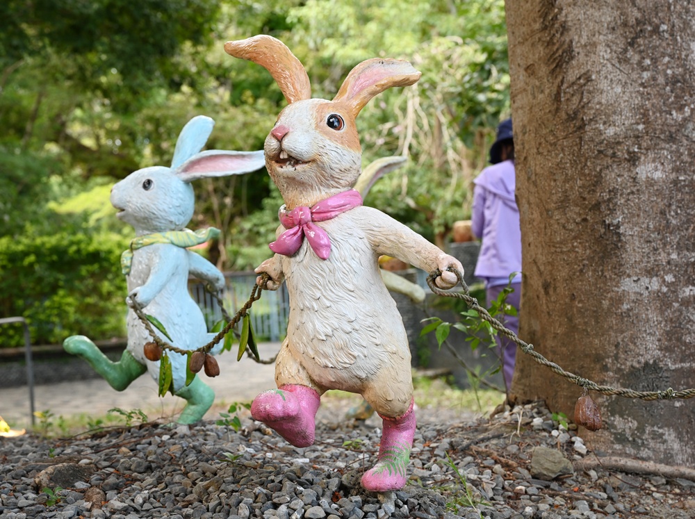 礁溪免費泡腳景點！礁溪轉運站、礁溪溫泉公園、幾米毛毛兔 裝置藝術拍照景點！