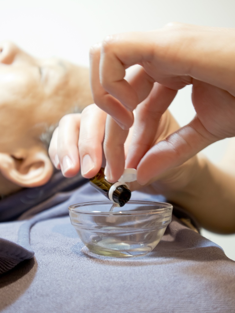 高雄臉部保養推薦|醫妍美學-美學中心-美容 美體 SPA 高雄美術店 醇素顏光感煥膚體驗+半身紓壓30分! 高雄臉部保養推薦|醫妍美學-美學中心-美容 美體 SPA 高雄美術店 醇素顏光感煥膚體驗+半身紓壓30分!