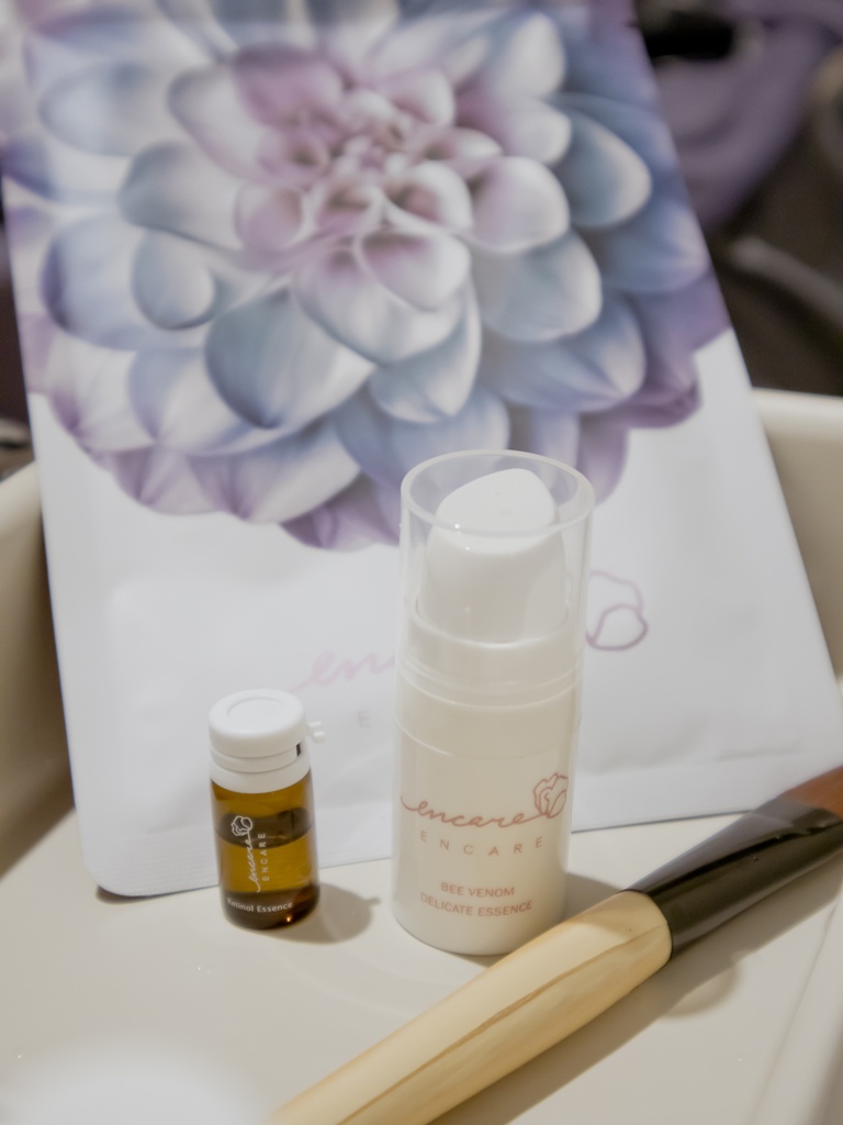 高雄臉部保養推薦|醫妍美學-美學中心-美容 美體 SPA 高雄美術店 醇素顏光感煥膚體驗+半身紓壓30分! 高雄臉部保養推薦|醫妍美學-美學中心-美容 美體 SPA 高雄美術店 醇素顏光感煥膚體驗+半身紓壓30分!