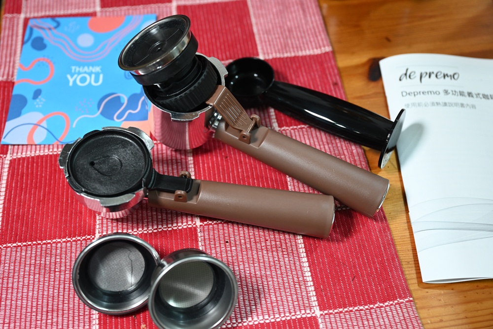 Osner 生活家電！DMO 復古義式雙膠囊咖啡機 在家輕鬆沖出咖啡廳級美味！美式、義式、雙膠囊、奶泡 一機完成！