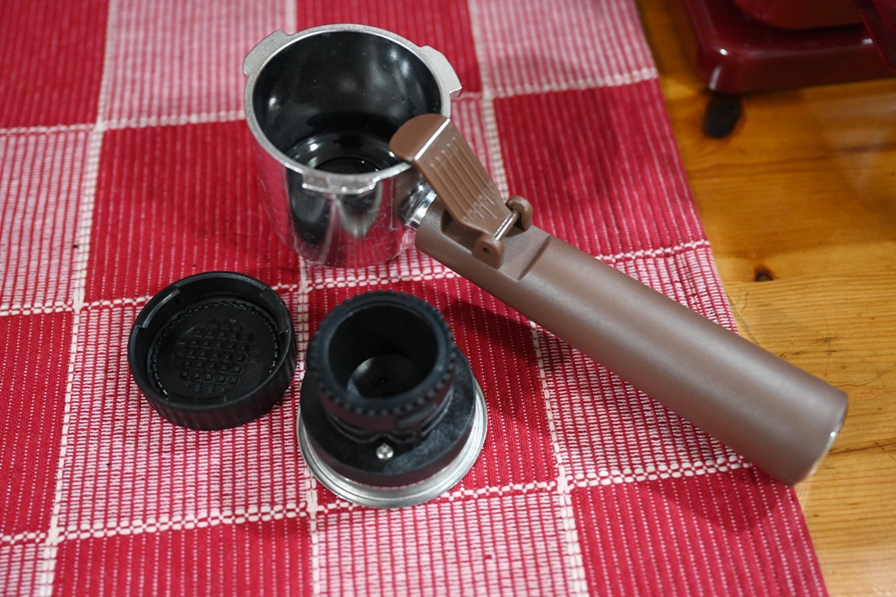 Osner 生活家電！DMO 復古義式雙膠囊咖啡機 在家輕鬆沖出咖啡廳級美味！美式、義式、雙膠囊、奶泡 一機完成！