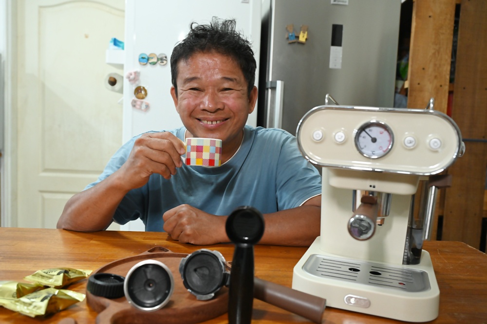 Osner 生活家電！DMO 復古義式雙膠囊咖啡機 在家輕鬆沖出咖啡廳級美味！美式、義式、雙膠囊、奶泡 一機完成！