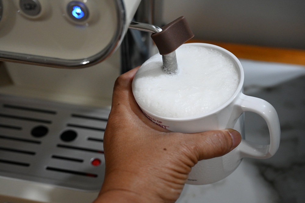 Osner 生活家電！DMO 復古義式雙膠囊咖啡機 在家輕鬆沖出咖啡廳級美味！美式、義式、雙膠囊、奶泡 一機完成！