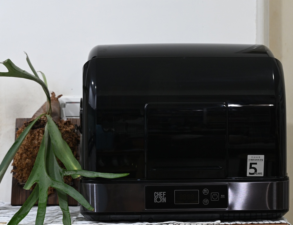 CHEFBORN韓國天廚 Clearshae65 Pro 紫外線殺菌奶瓶烘碗機 餐具、菜刀、奶瓶殺菌更安心、嬰幼兒家庭推薦！