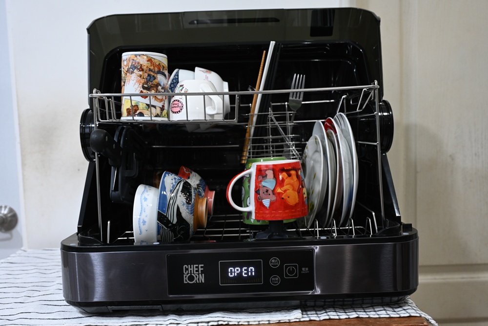 CHEFBORN韓國天廚 Clearshae65 Pro 紫外線殺菌奶瓶烘碗機 餐具、菜刀、奶瓶殺菌更安心、嬰幼兒家庭推薦！