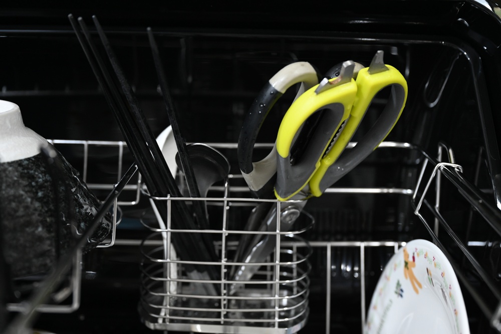 CHEFBORN韓國天廚 Clearshae65 Pro 紫外線殺菌奶瓶烘碗機 餐具、菜刀、奶瓶殺菌更安心、嬰幼兒家庭推薦！